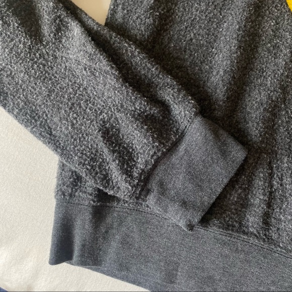 Wildfox Sweatshirt - Picture 5 of 6